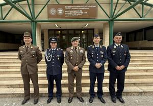 Hamburg_delegáció_nyito és belső